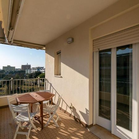 Residence Saint Nicholas Lido di Jesolo Luaran gambar