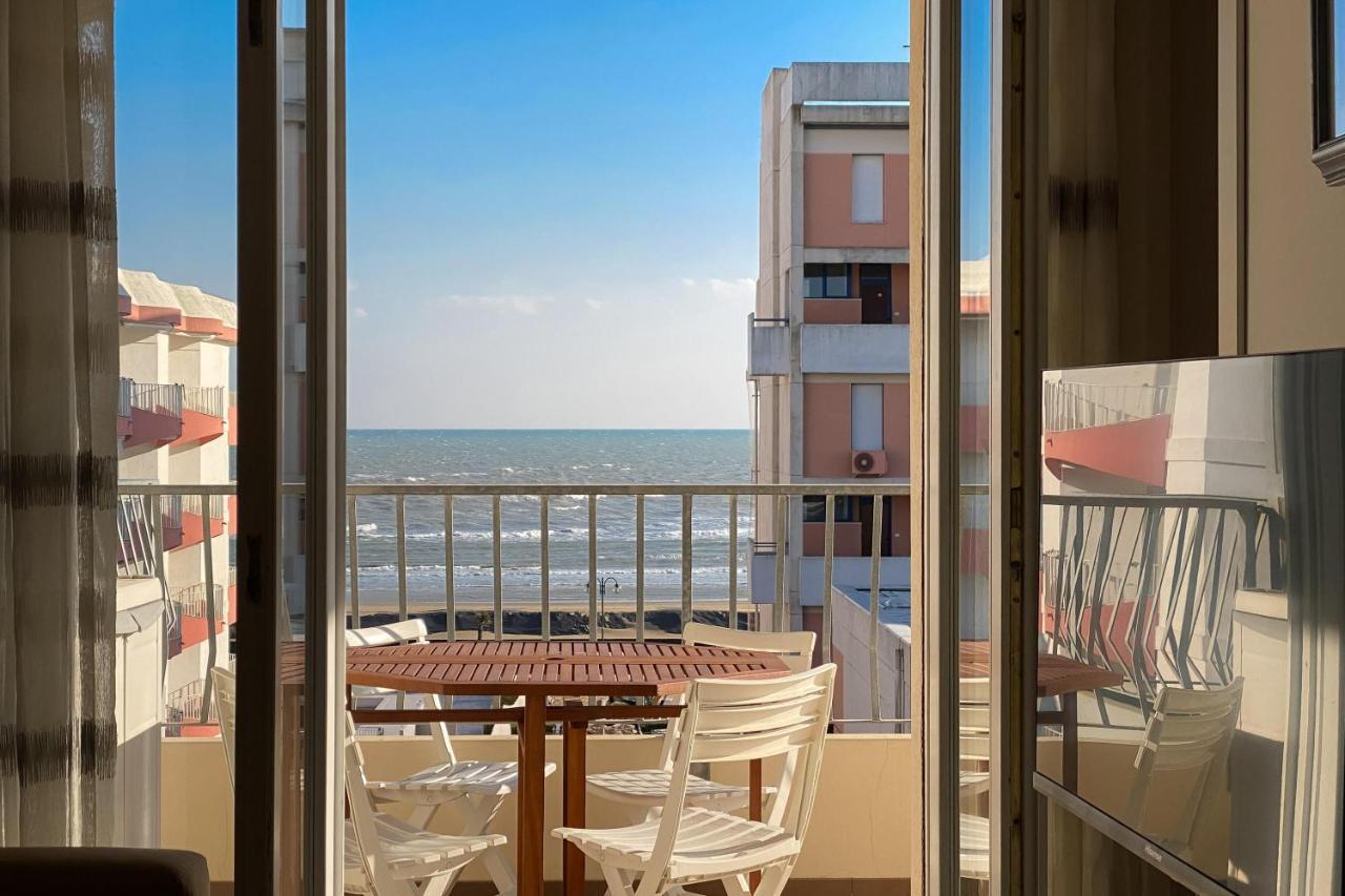 Residence Saint Nicholas Lido di Jesolo Luaran gambar
